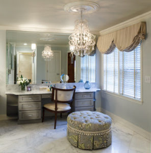 collins-master-bathroom