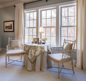 ryan-mbr-seating-area