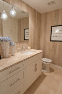 contemporary-bathroom-vinyl