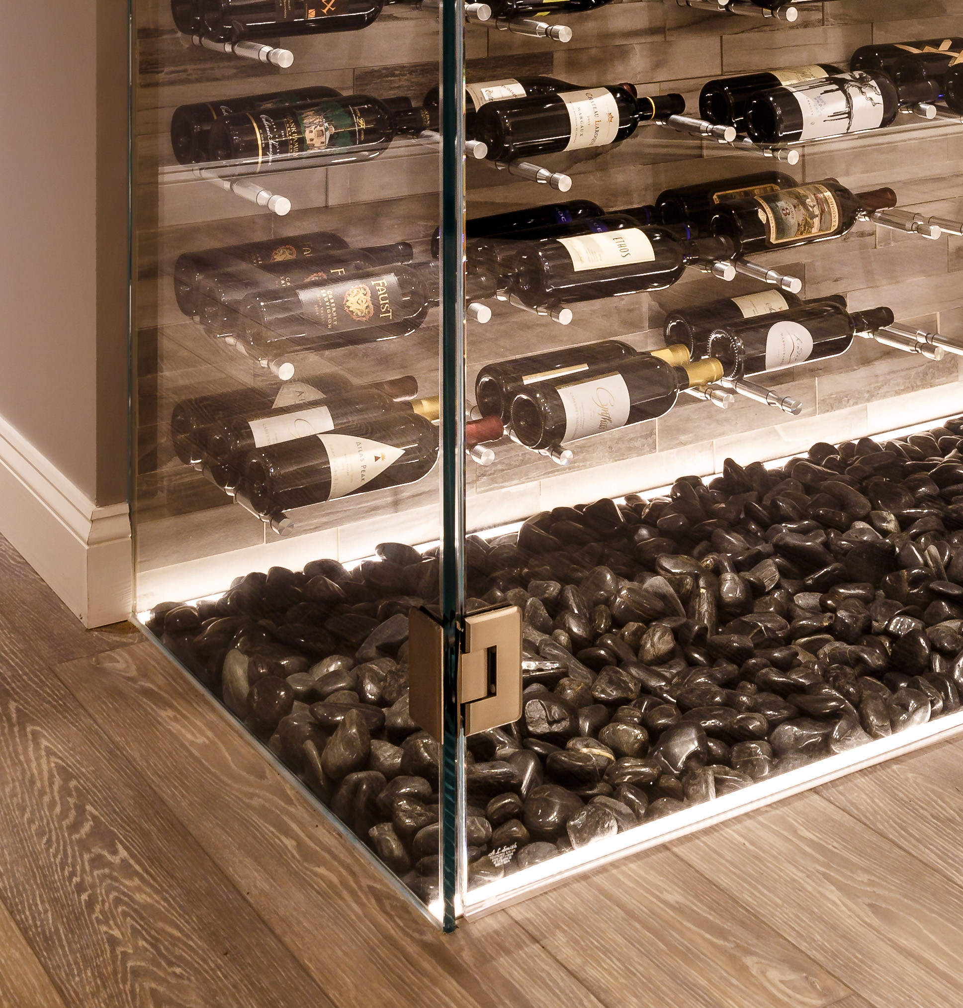 Wine storage rocks
